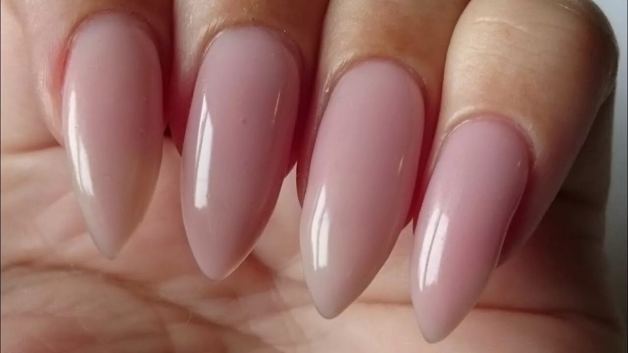 Полупрозрачный маникюр миндаль How to make a Pink Gel Overlay Nailsofnorway - YouTube