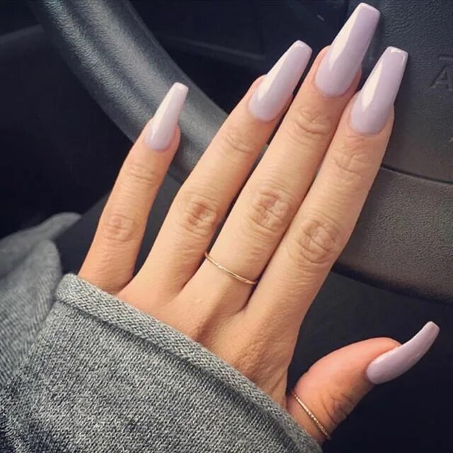 Полупрозрачный маникюр на длинные ногти квадратной формы chaun p. on Instagram: "I Looooove clients #nailfies R/P @misscuevas Color:tremo