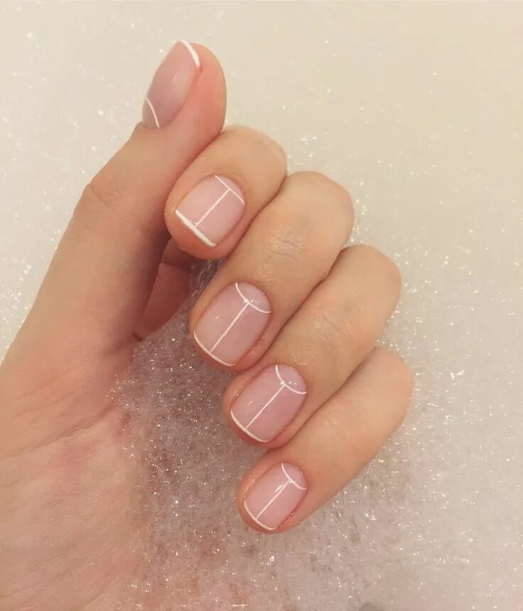 Полупрозрачный маникюр на короткие квадратные ногти Pin by Come And Glam on Girly Wishlist Nails, Nails inspiration, Manicure