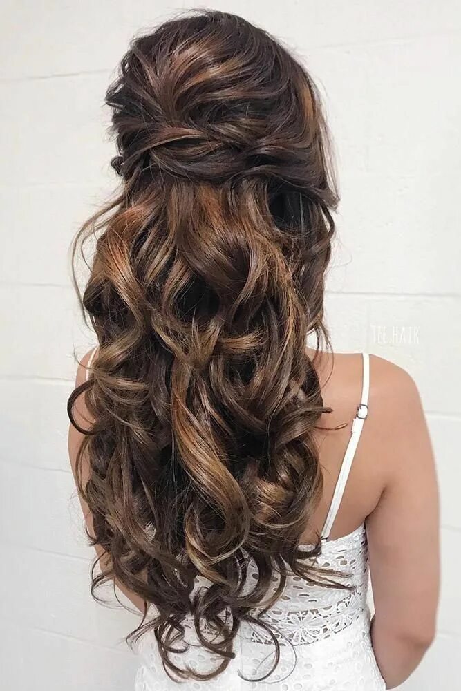 10 Best Wedding Hairstyles That Will Leave a Lasting Impression