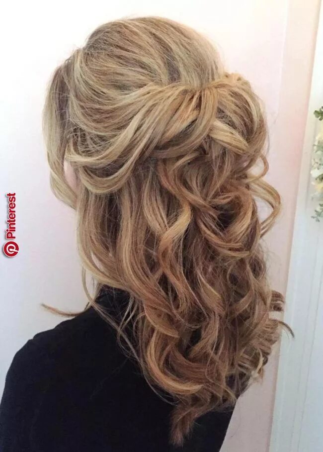 Полураспущенная прическа на средние волосы Pin by karenreal on Hair styles Down hairstyles for long hair, Down curly hairst