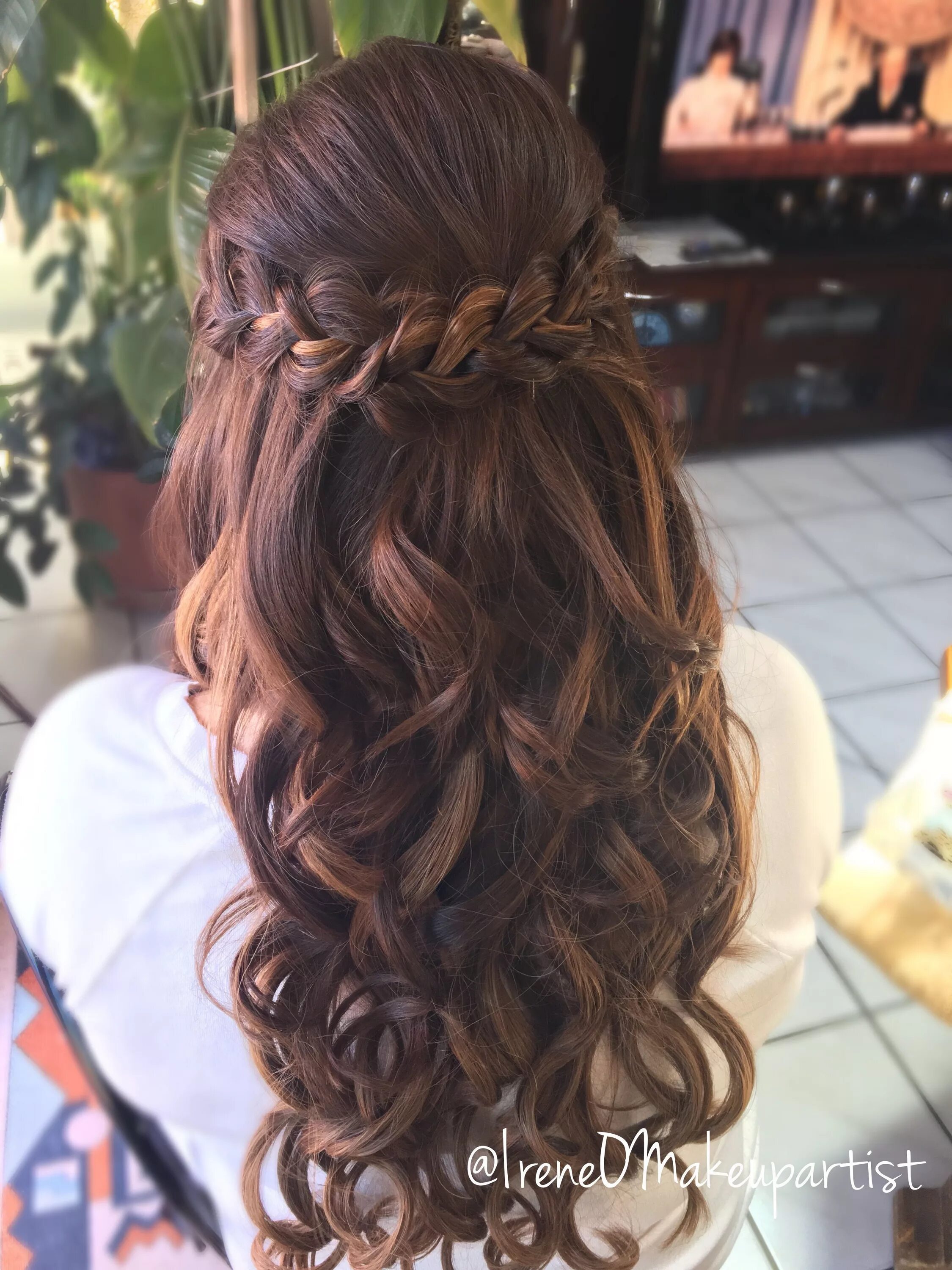 Полусобранная прическа на длинные Half Up style by Irene O'Brien. #Braids and #Curls #BridalHair #Bridesmaids #Hai