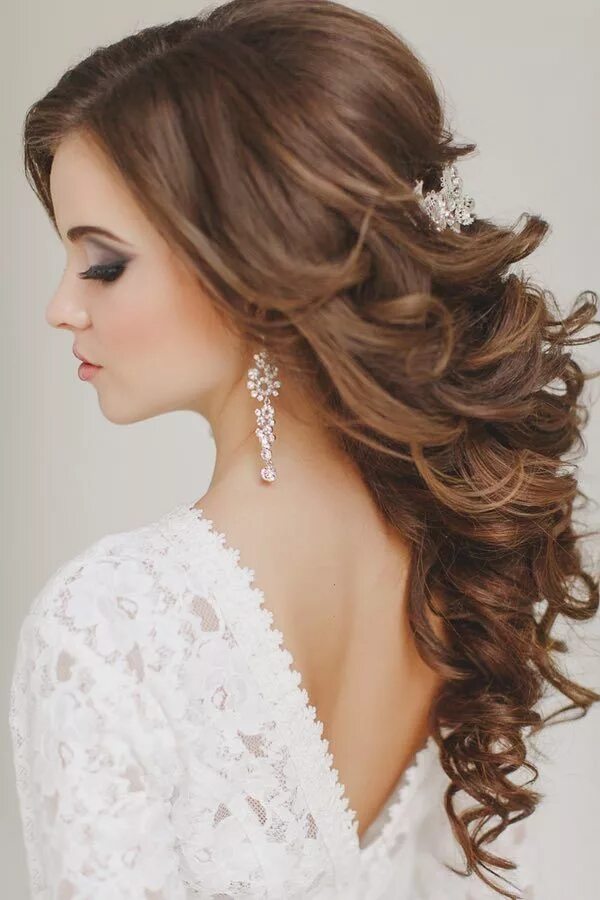 Полусобранные прически на средние волосы The Most Beautiful Wedding Hairstyles To Inspire You (With images) Luxury weddin