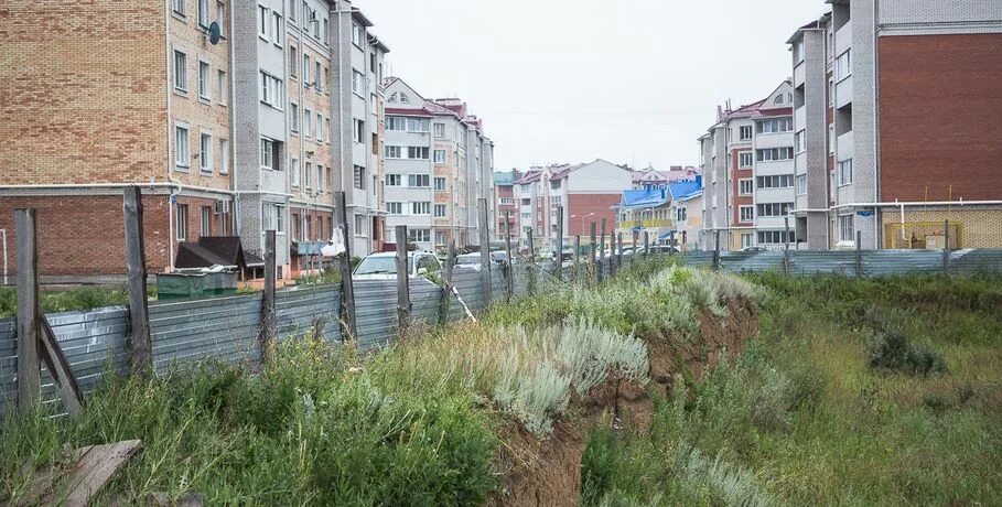 Поляна омск фото В "Ясной поляне" на окраине Омска завершили восьмилетний дом-долгострой - Эконом