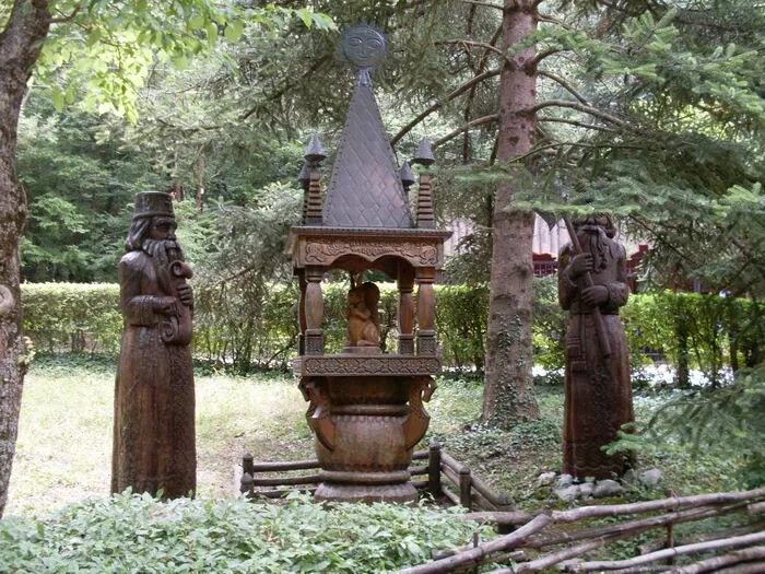 Поляна сказок фото Ялта, Поляна сказок - Ольга Свириденкова - ЖЖ