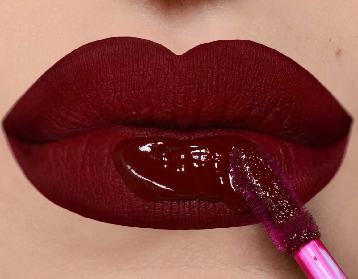 Помада бургунди на губах в макияже фото Matte Liquid Lipstick - Makeuprevue Cosmetics in 2020 Wedding makeup tips, Lipst