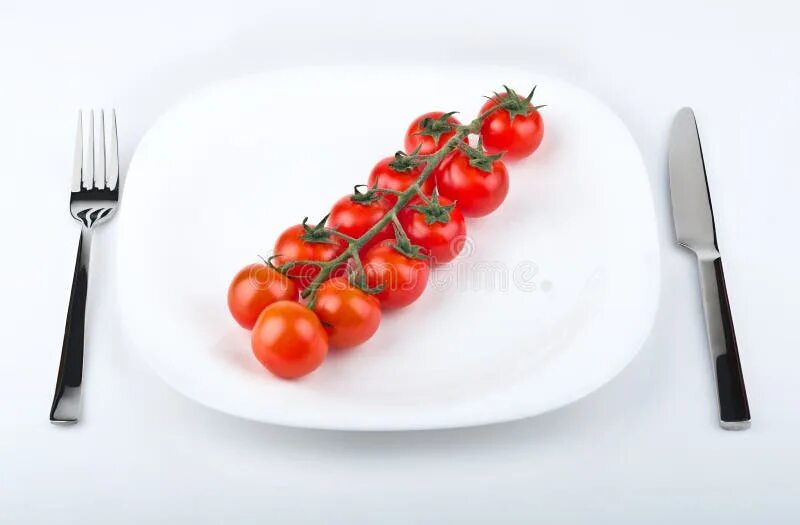 Помидоры на тарелке фото Cherry Tomatoes on White Dish Stock Image - Image of heart, tomato: 30988927