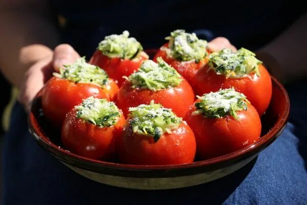 Помидоры рецепты быстро и вкусно фото Stuffed Tomatoes make, bake, freeze, can and preserve Zucchini, Fruit recipes, T