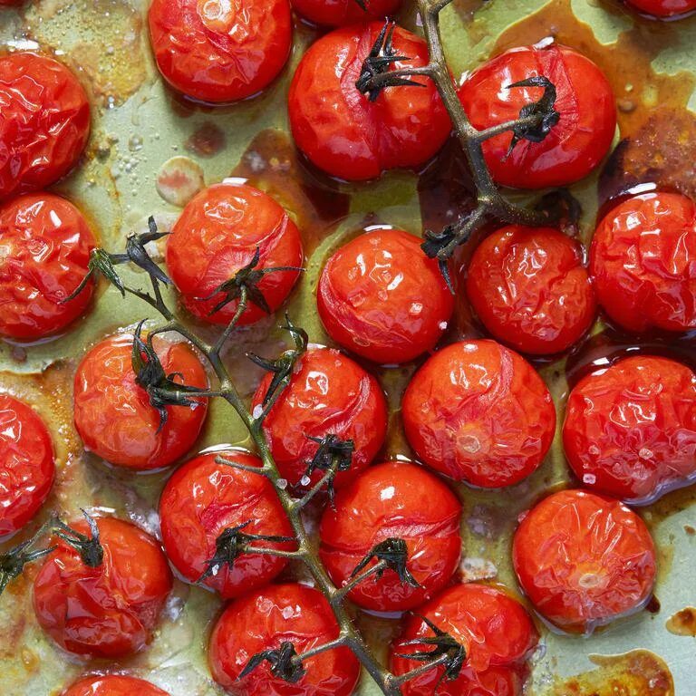 DSC_0133.JPG (1600 × 1064) Roasted tomato sauce, Oven roasted tomatoes, The slow