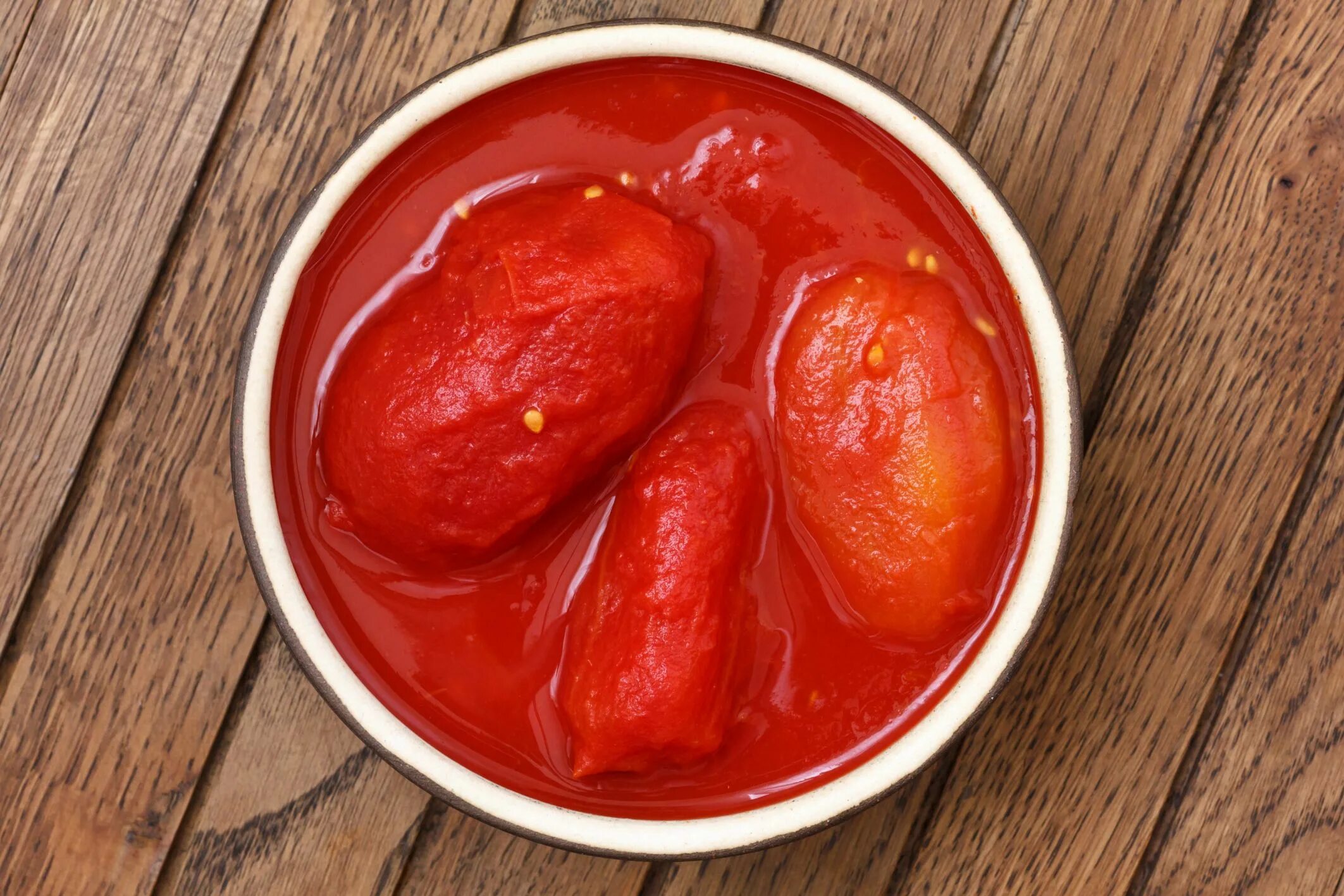 Помидоры в собственном соку фото рецепт Can You Freeze Canned Diced Tomatoes? Canning diced tomatoes, Tomato, Food