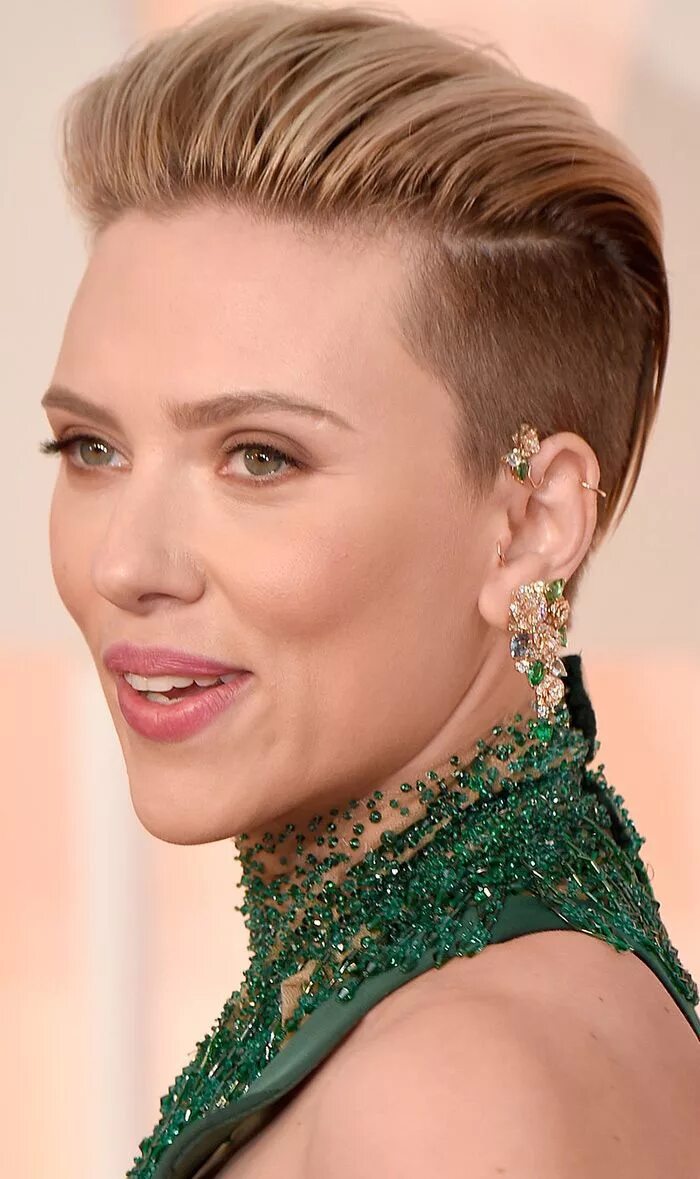 Помпадур прическа женская The Best Oscar Jewelry of 2015 Cheryl Kremkow Oscars beauty, Oscar hairstyles, U