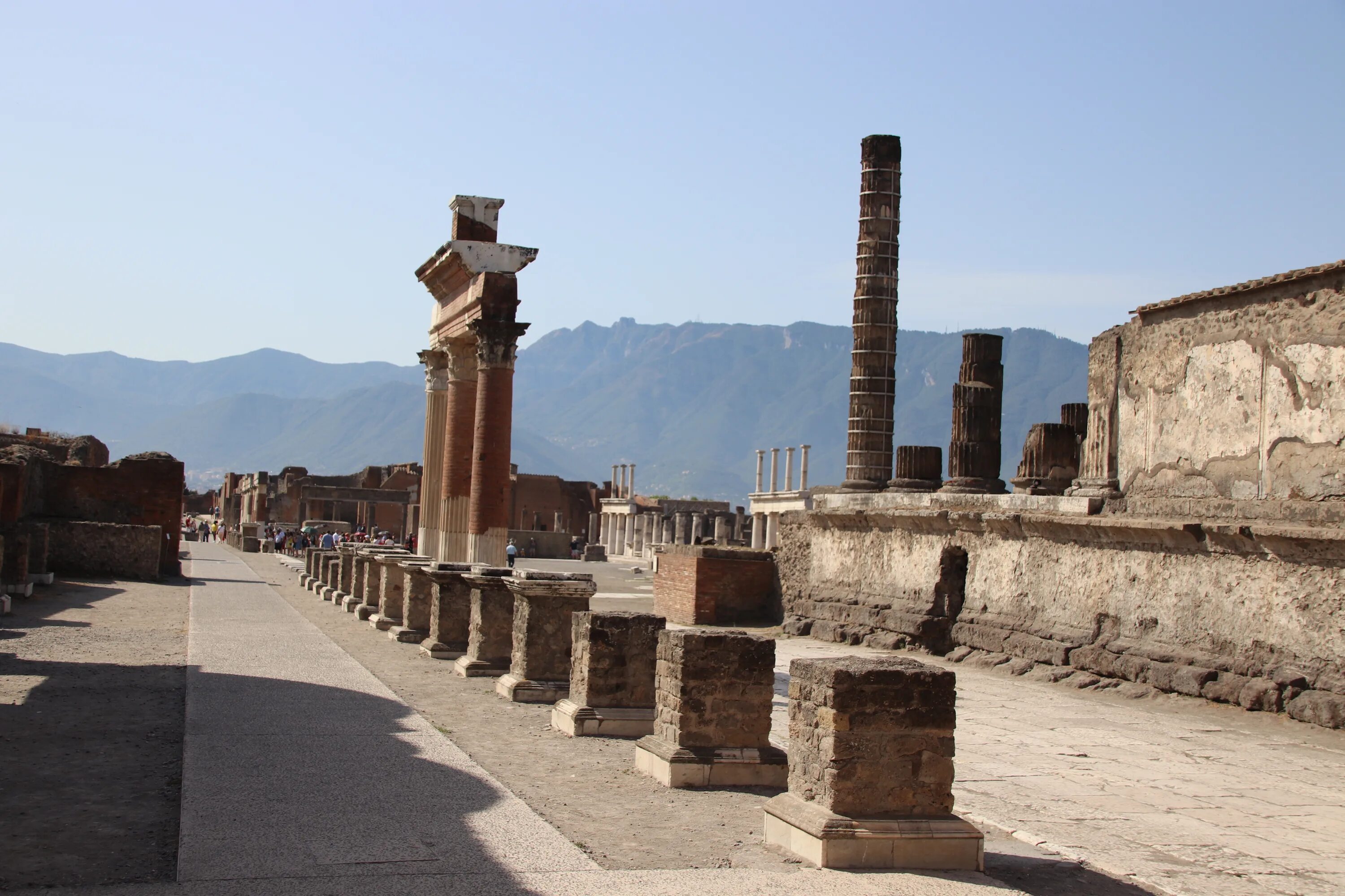 Помпей фото города File:Pompeii Ruins (48441107942).jpg - Wikimedia Commons