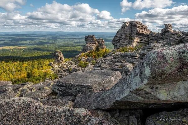 Помяненный камень пермский край фото В Пермском крае с 1 июля 2023 года будет введен туристический сбор за посещение 