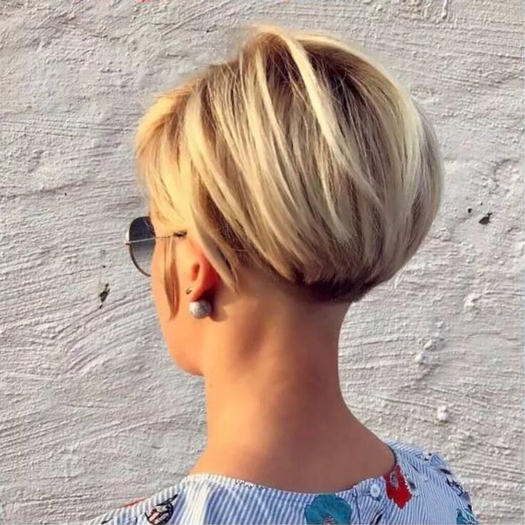 Поп каре стрижка женская на короткие волосы Short Hairstyles 2017 Womens - 3 Hair styles 2017, Hairstyles haircuts, Cool sho