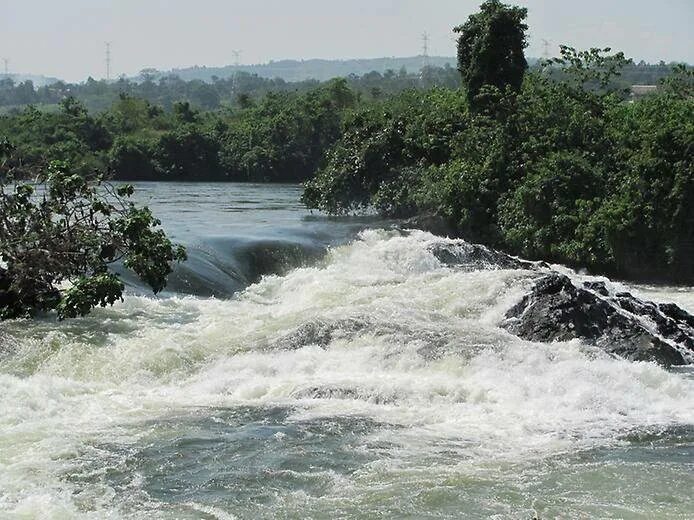 Пороги на реке нил фото Standing on the Nile. The battle for water begins in Africa