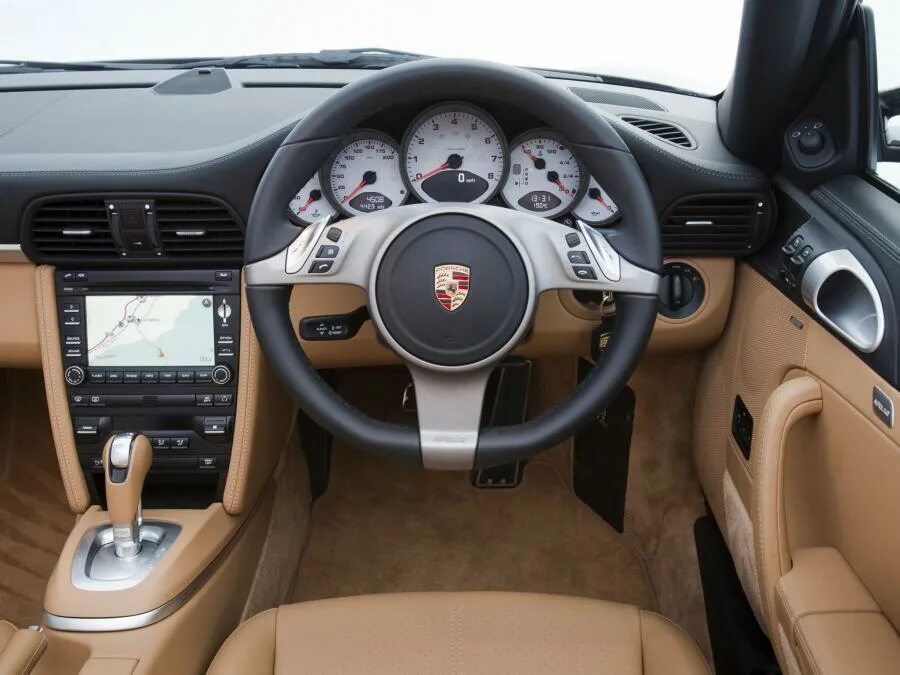 Порше фото салона Porsche 911 Carrera S Cabriolet 2008 года выпуска для рынка Великобритании и Ирл