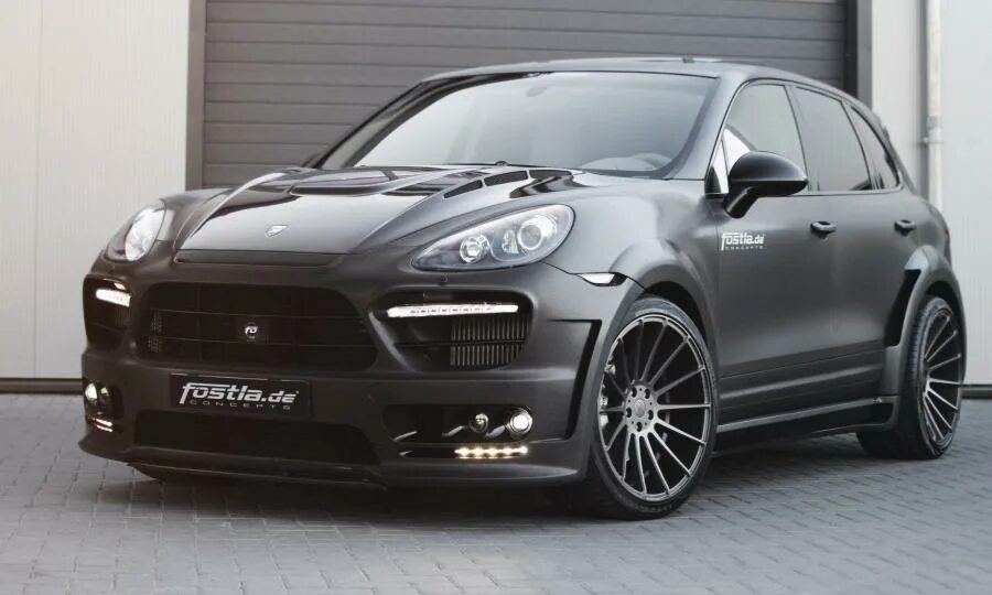 Порше кайен тюнинг фото Porsche Cayenne Guardian Evo by Hamann and Fostla.de 2018 года выпуска. Фото 1. 