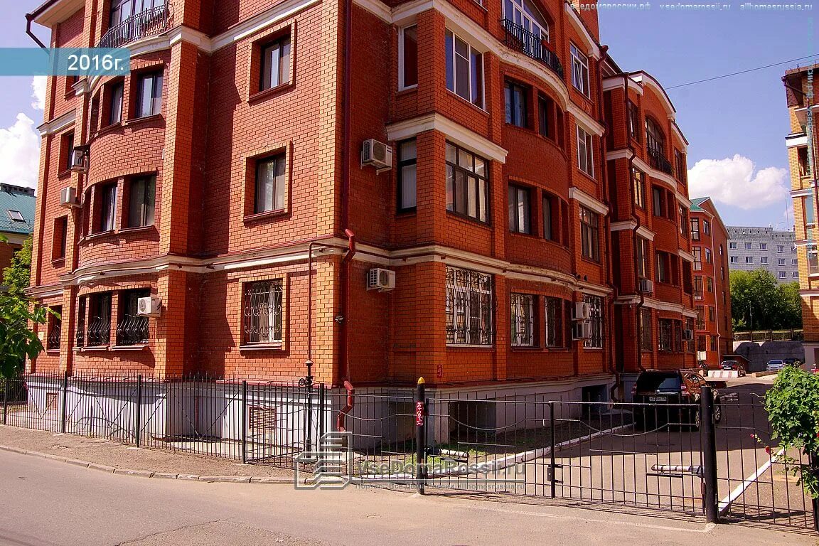 Порт ул щапова 49 казань фото Kazan, Shchapov st house 17. Apartment house