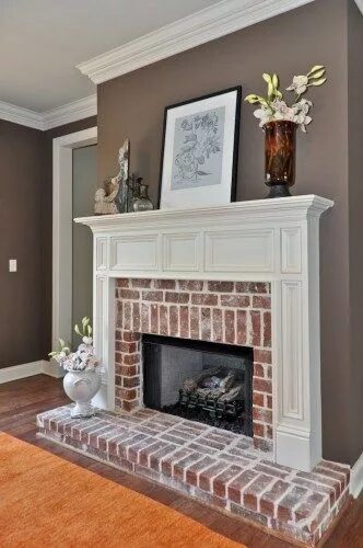 Портал камина из кирпича фото Best Paint Colours for Walls to Coordinate with a Brick Fireplace