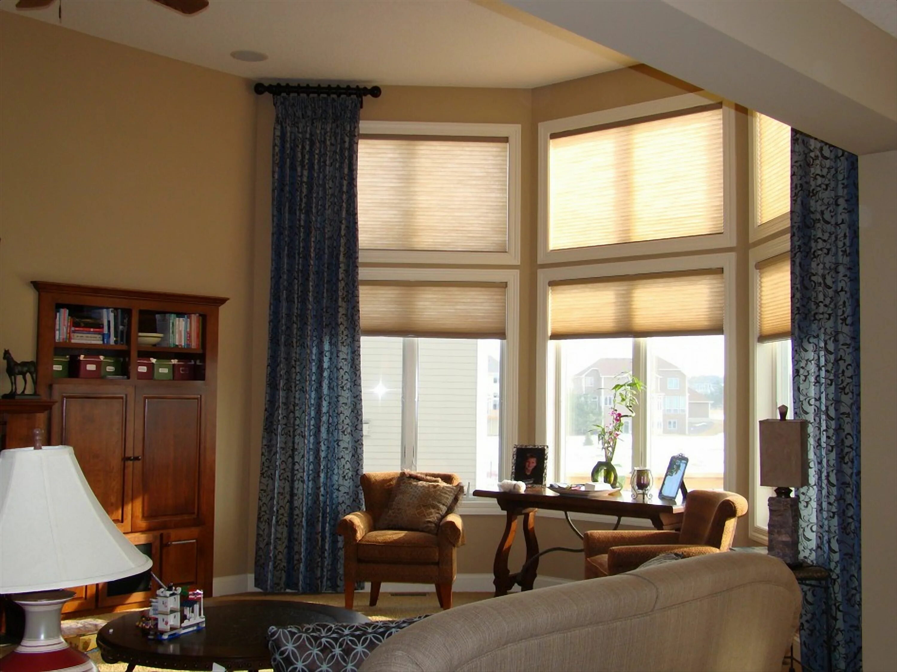 Портьеры на окна фото Stacked look -- could do casements on top Curtains living room, Window treatment