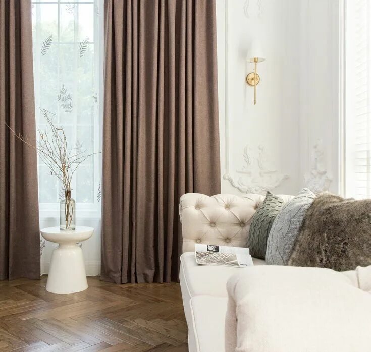 Портьеры в бежевом интерьере brown curtains living room ideas #karuiluhome #homedecor Brown curtains living r