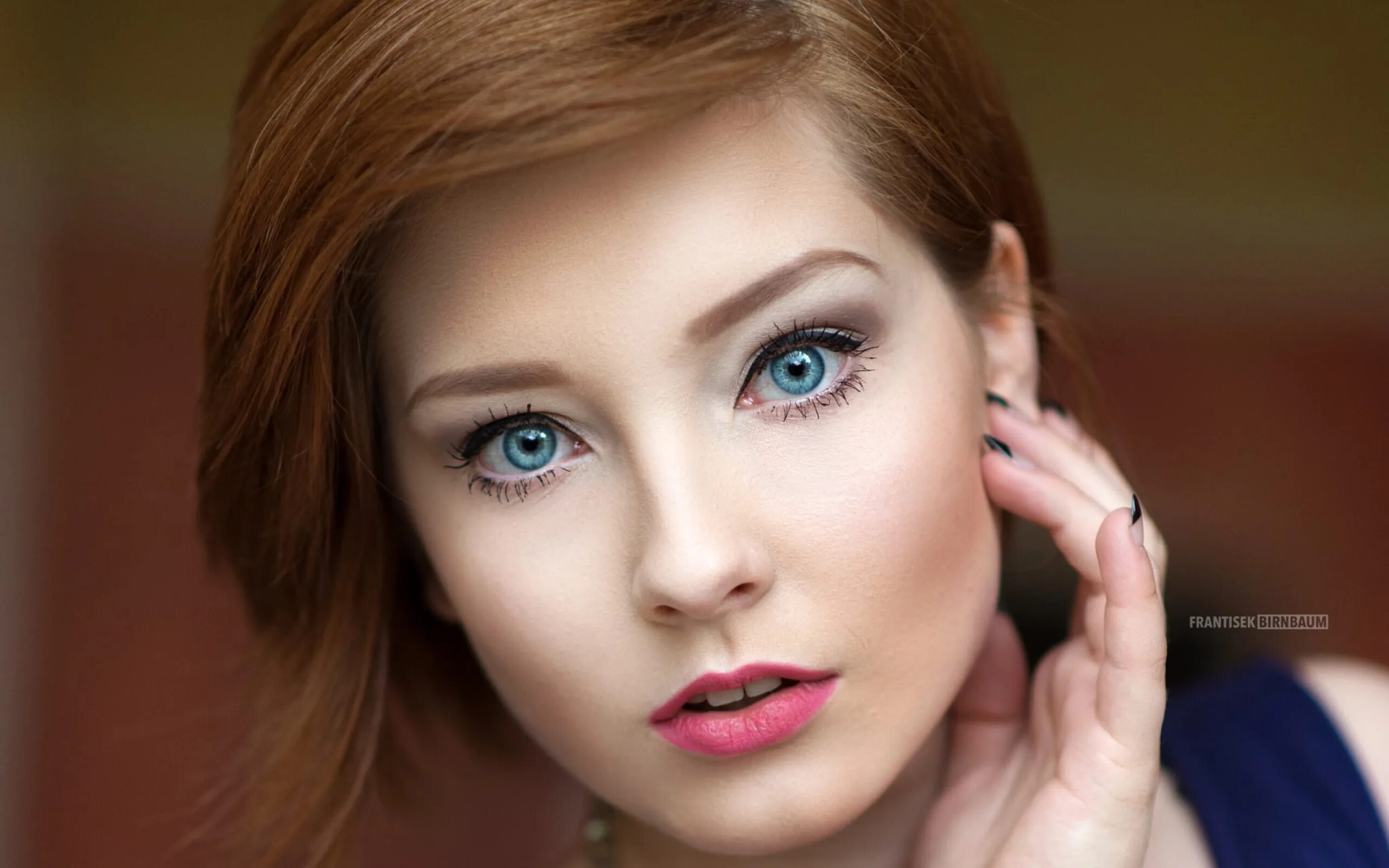 Портрет глаза фото Download 2560x1600 women, face, portrait, redhead, Veronika Wallpapers