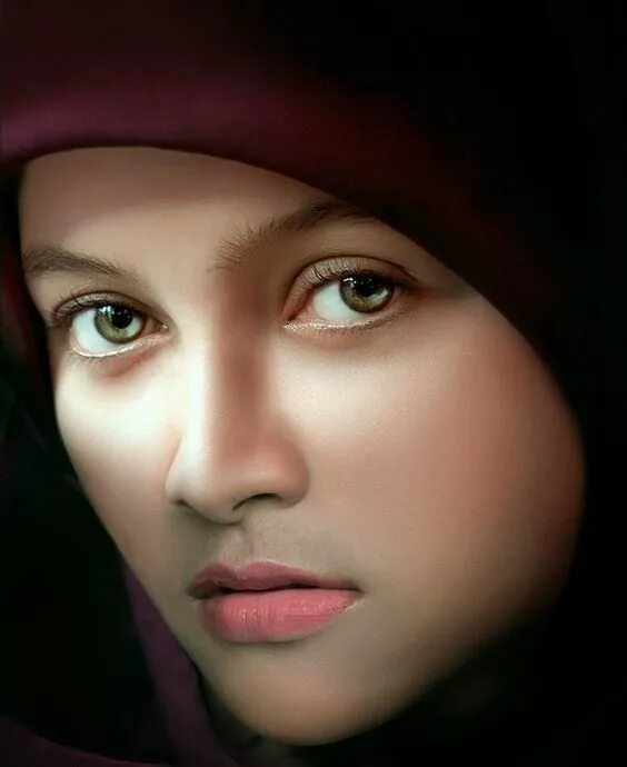 Портрет глаза фото Pin by mark clinton on faces from around the world Beautiful eyes, Portrait, Wom