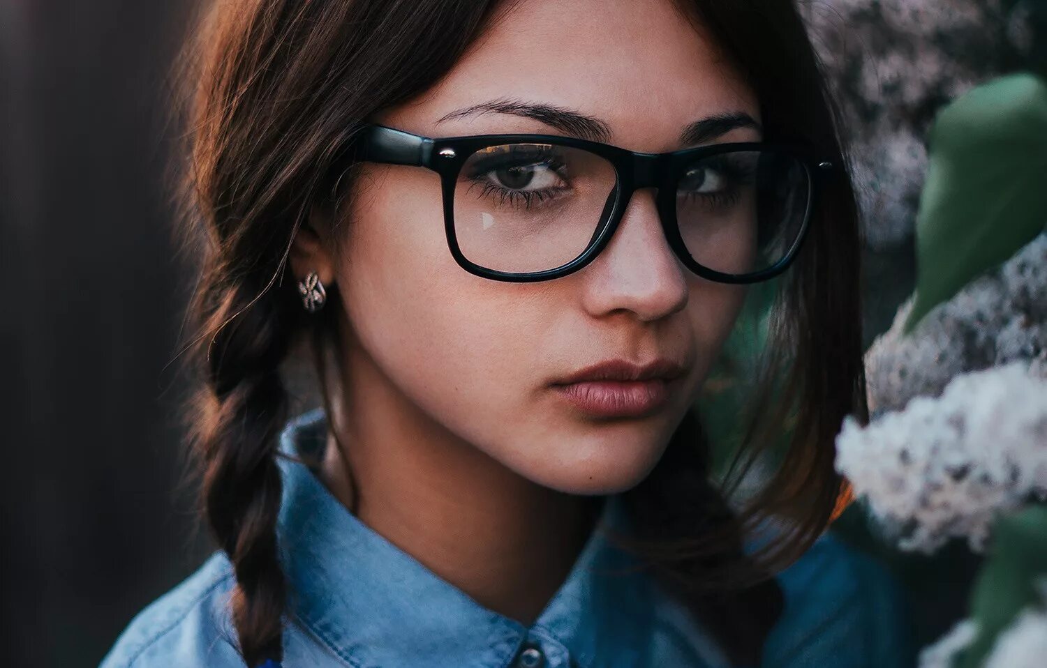 Портрет в очках фото Wallpaper : face, model, women with glasses, sunglasses, blue, fashion, nose, sp