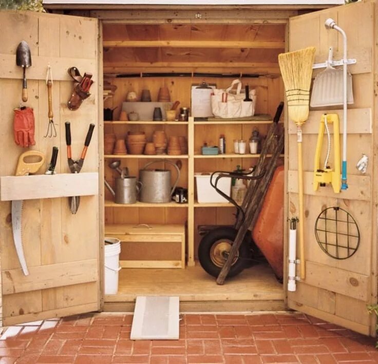 Порядок на даче своими руками Garden store organiser Outils de jardin, Garden shed, Stockage outils de jardin