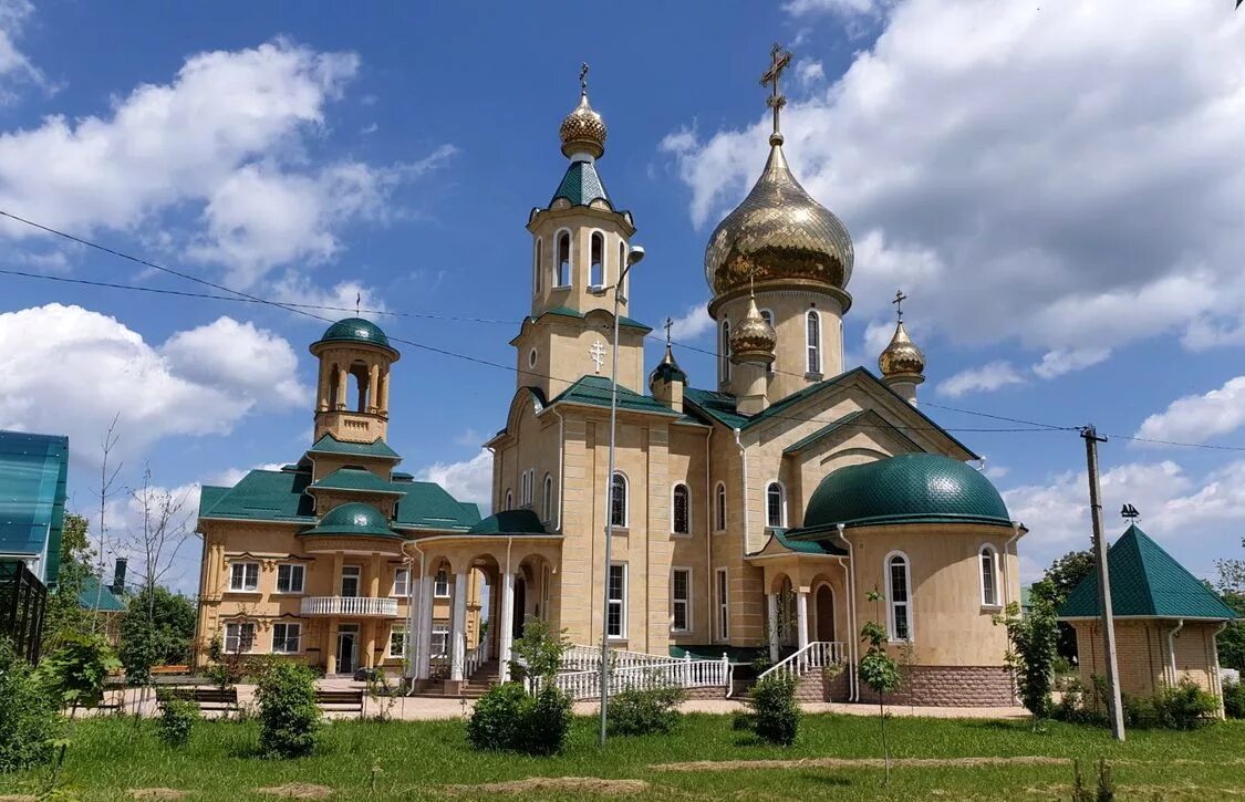 Поселки ставропольского края фото Церковь Серафима Саровского, Пятигорский (Предгорный район), фотография. фасады