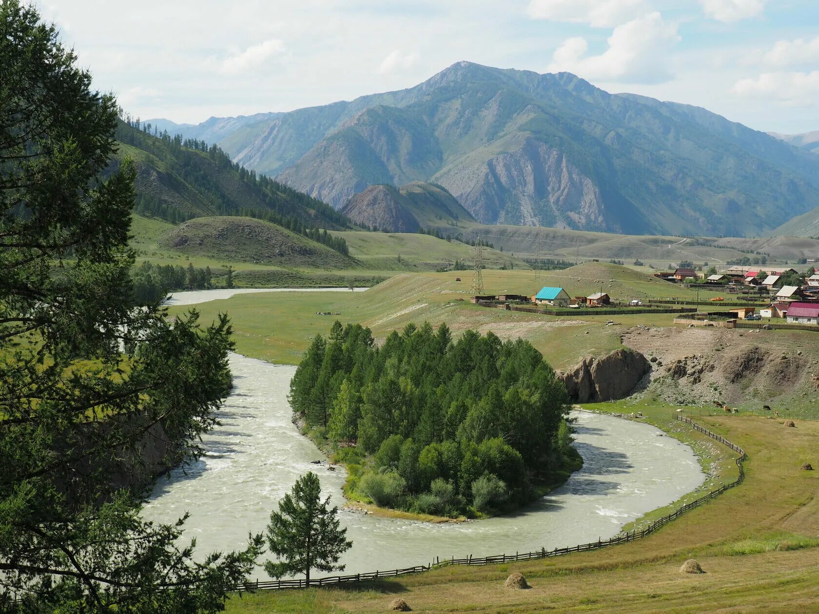 Поселок алтайский алтайский край фото Радуга горного Алтая