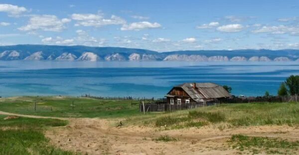 Поселок байкал фото Le lac Baïkal. Le plus profond du monde Lac baïkal et Le monde