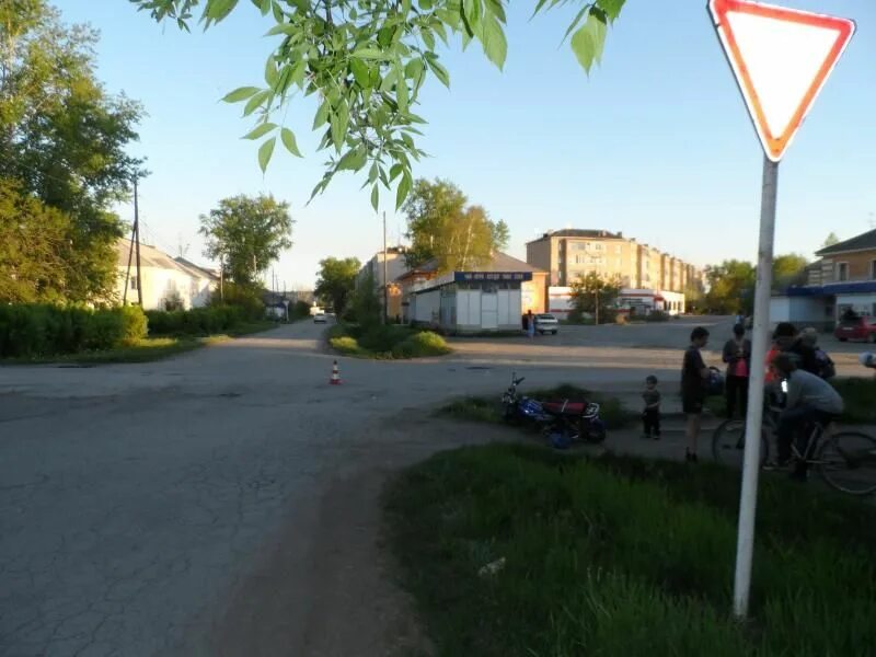 Поселок буланаш фото 29.05.2013 в п. Буланаш водитель а/м ВАЗ - 21099 допустил столкновение, с мопедо