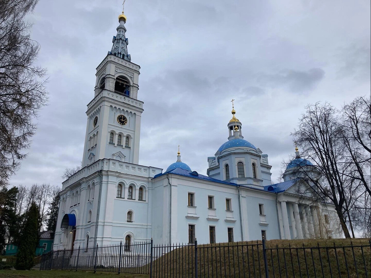 Поселок деденево фото Посёлок Деденево расположен совсем недалеко от города Дмитрова. Посёлок как. Инн