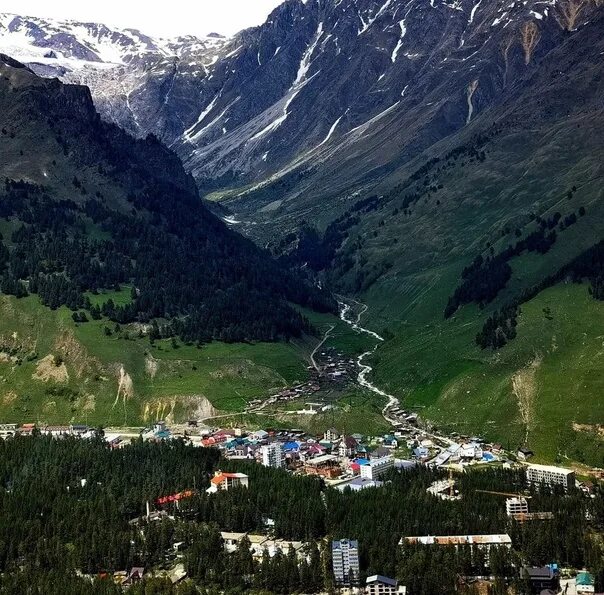 Поселок эльбрус фото View of Terskol village and Terskol gorge from Chegeta Приэльбрусье, Эльбрус, Аз