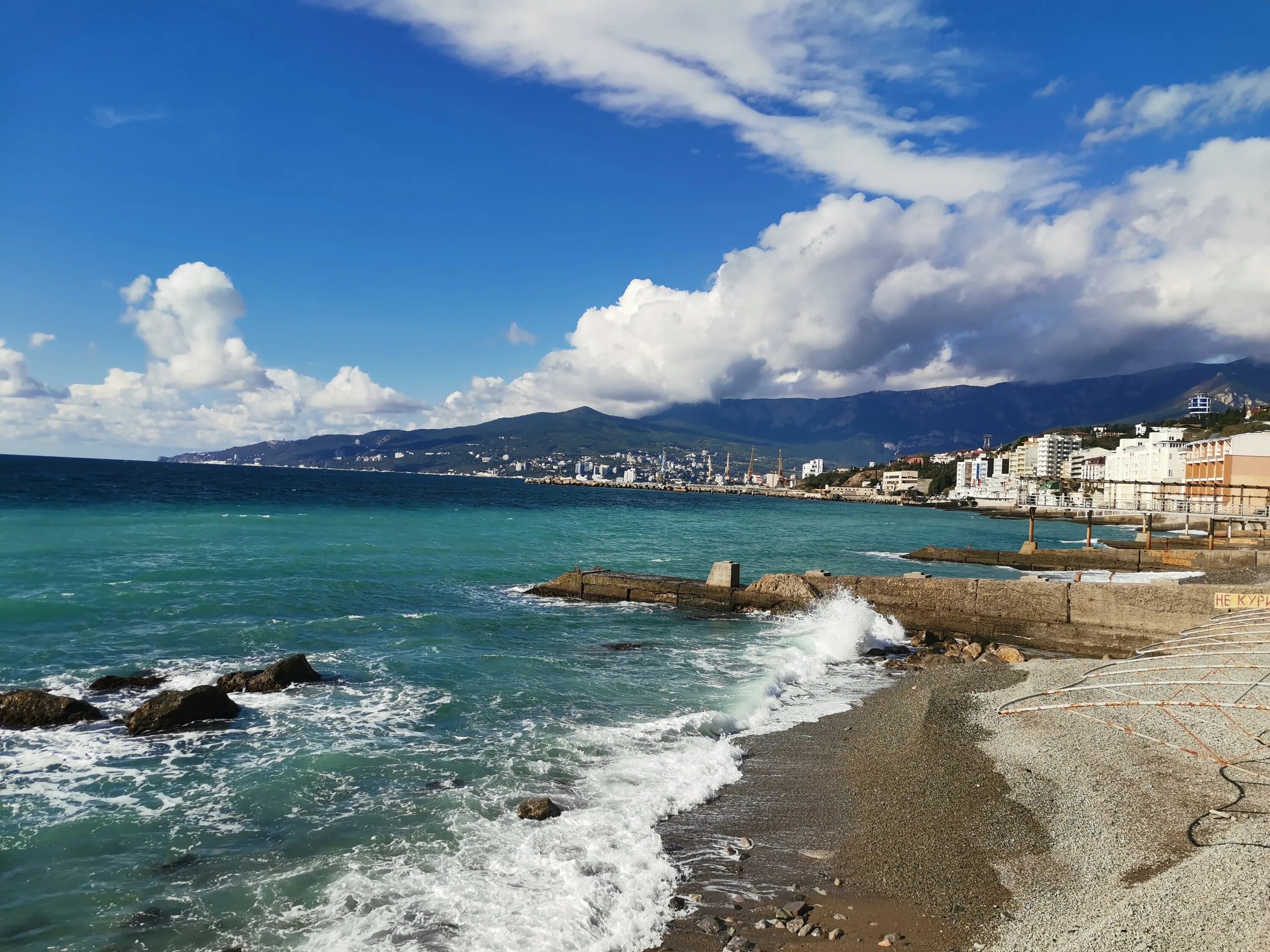 Поселок городского типа ялта фото Photo: Пляж, beach, Autonomous Republic of Crimea, Yaltynska miska rada, Urban-T