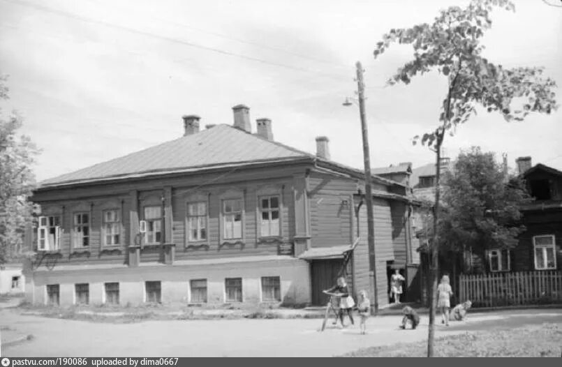 Поселок имени воровского фото Поселок Воровского, школа - Retro photos