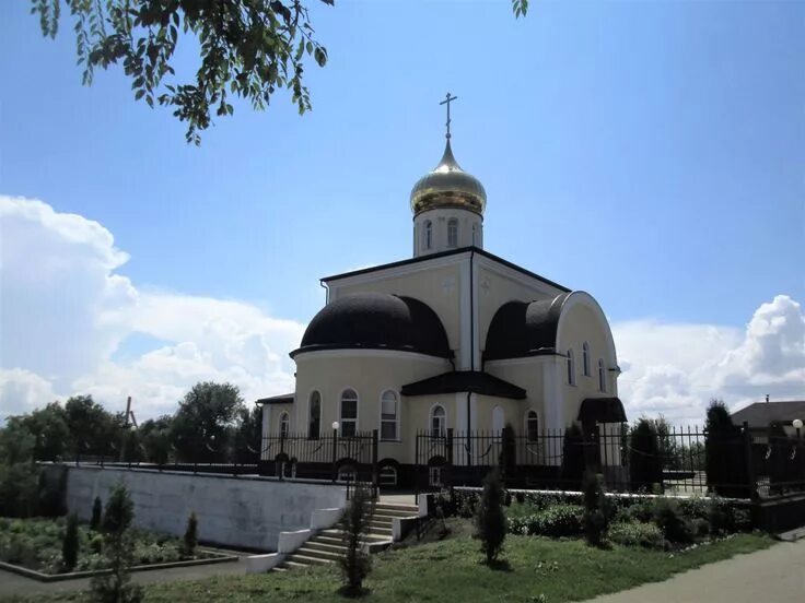 Поселок кавказский фото "Церковь Георгия Победоносца" Недалеко от г.Черкесска есть небольшой, но красивы