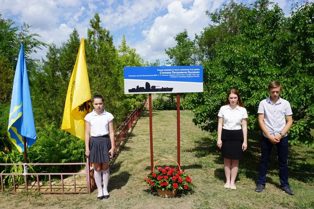 Поселок краснооктябрьский волжский фото В посёлке Краснооктябрьский открыли памятный знак герою войны - Пульс Волжского