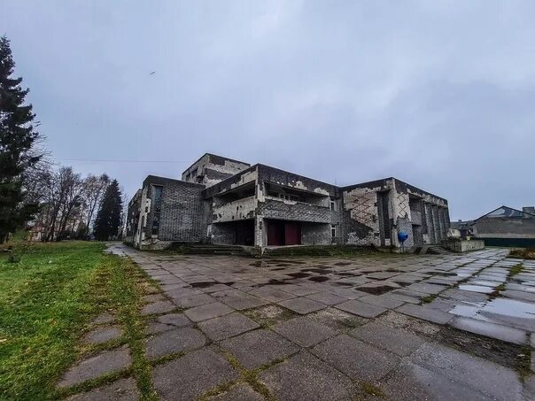 Поселок культура фото Half-abandoned House of Culture of Petrovo village Recently I was written about 