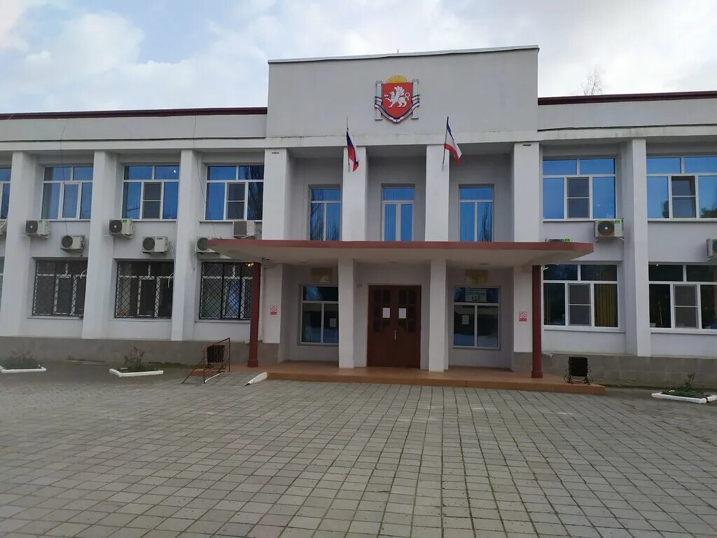 Поселок ленино крым фото Панорама: Администрация Ленинского района Республики Крым, администрация, ул. Пу