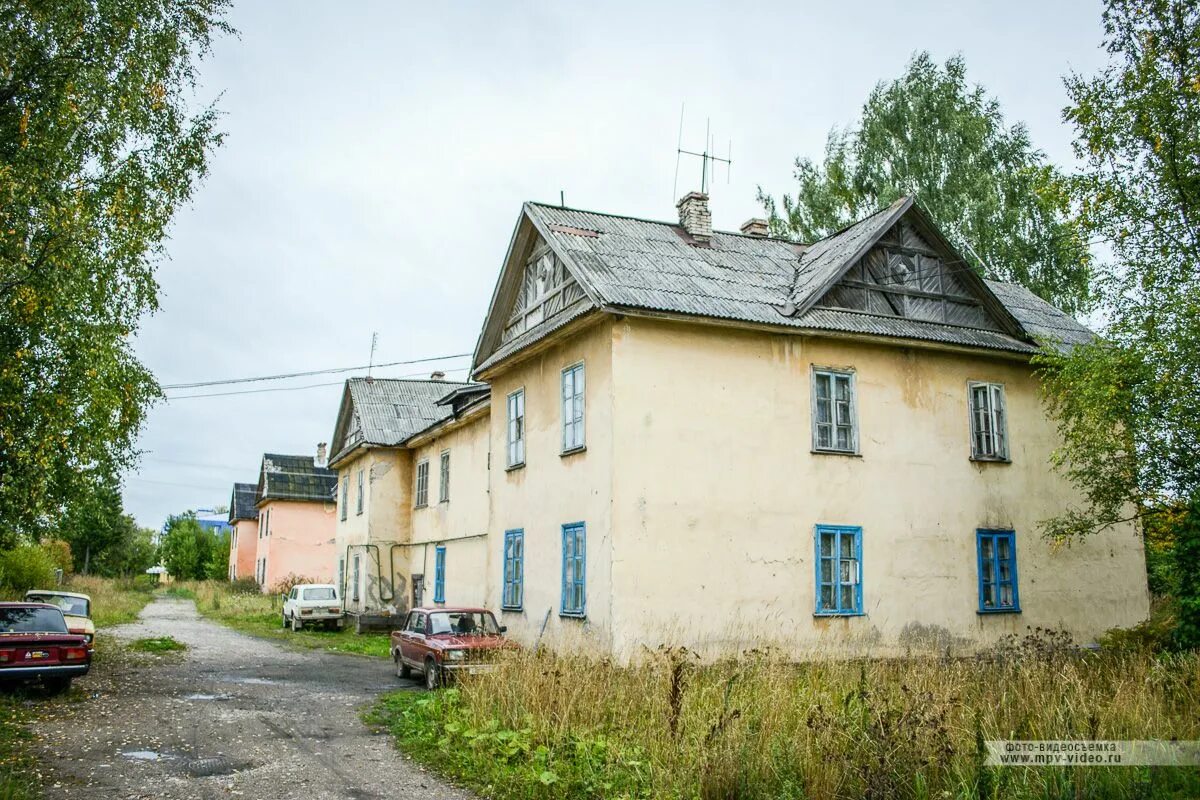 Поселок новгородское фото Жилые строения в посёлке Тёсовский - поселок Тёсовский, Новгородский район, Новг