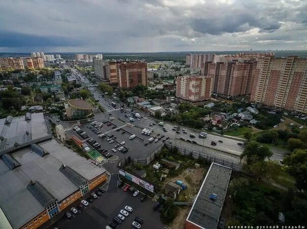 Поселок октябрьский люберецкий район фото Октябрьский. Чей дом попал в кадр? 2023 Поселок Октябрьский Люберецкого района. 