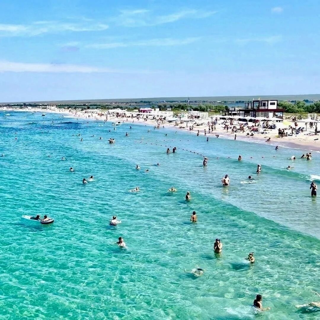 Поселок оленевка фото No, it's not Egypt, nor is Turkey ! This is our Crimea, the beach with the pures