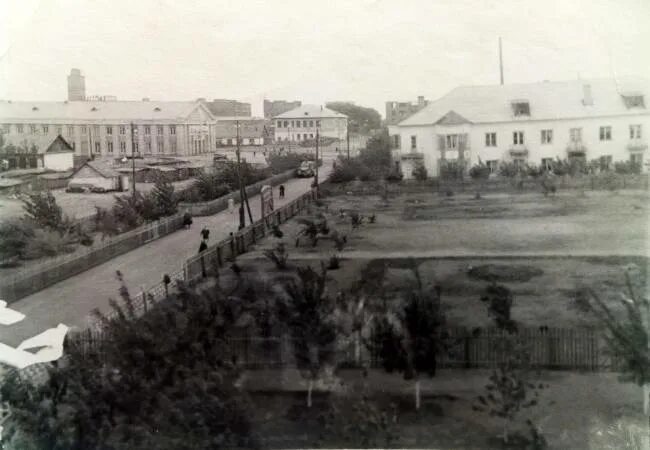 Поселок приволжский фото Энгельс. Приволжский поселок, вид на ДК "Восход" Фотографии старого Саратова