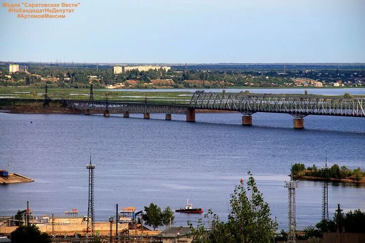 Поселок приволжский фото Дополнительные автобусные рейсы на Увек введены в Саратове со 2 по 9 мая, сообща