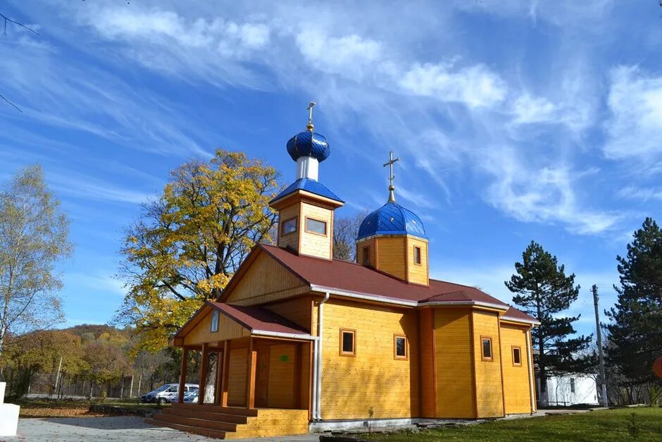 Поселок родниковый майкопский район фото Православный молодежный слет Майкопская и Адыгейская епархия Русской Православно