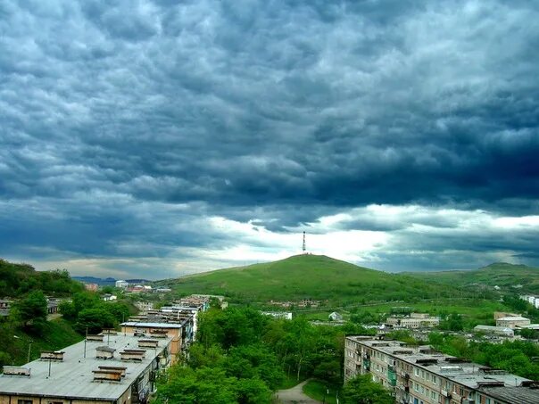 Продаю пгт Славянка, четырёх комнатную квартиру в Хасанском районе - Купить 4-ко