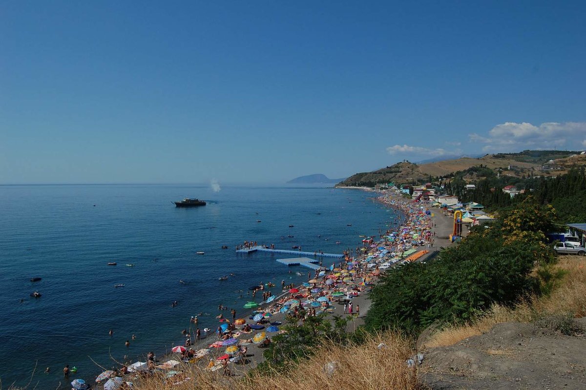 Поселок солнечногорское крым фото поселка Пляжи восточной стороны Большой Алушты Крым.Путешествия Дзен