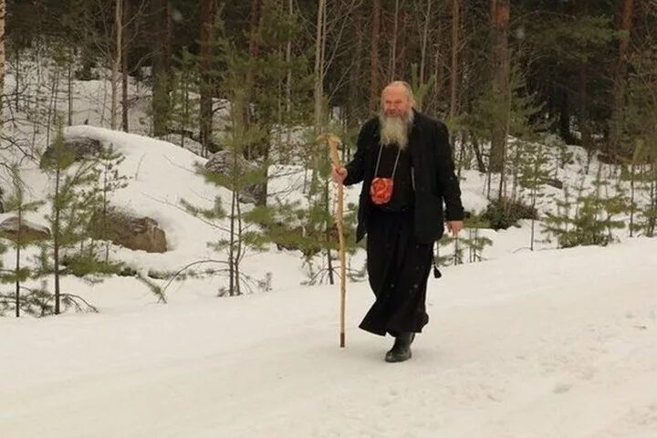 Поселок солнечный батюшка отец сергий чумаков фото В Беломорске простились с самым уважаемым человеком - МК Карелия